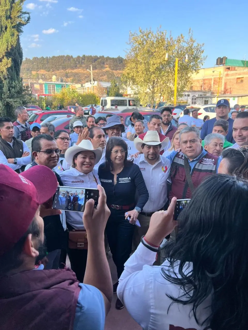 Mariela Gutiérrez Escalante durante su campaña electoral hacia el Senado de la República